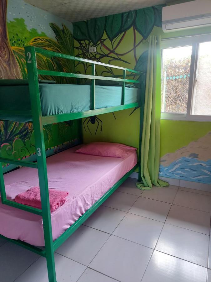 פלאייה בלאנקה Taca Tucan Hostel מראה חיצוני תמונה
