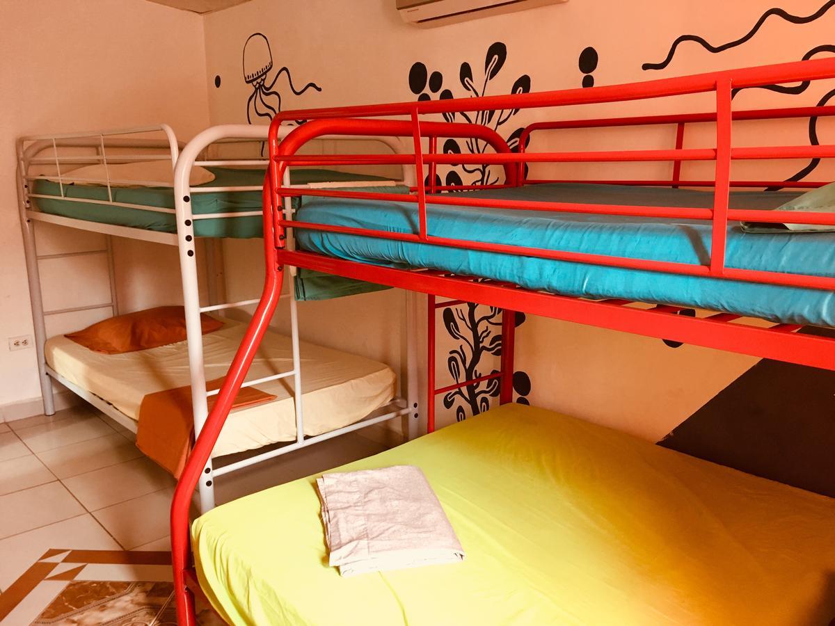 פלאייה בלאנקה Taca Tucan Hostel מראה חיצוני תמונה